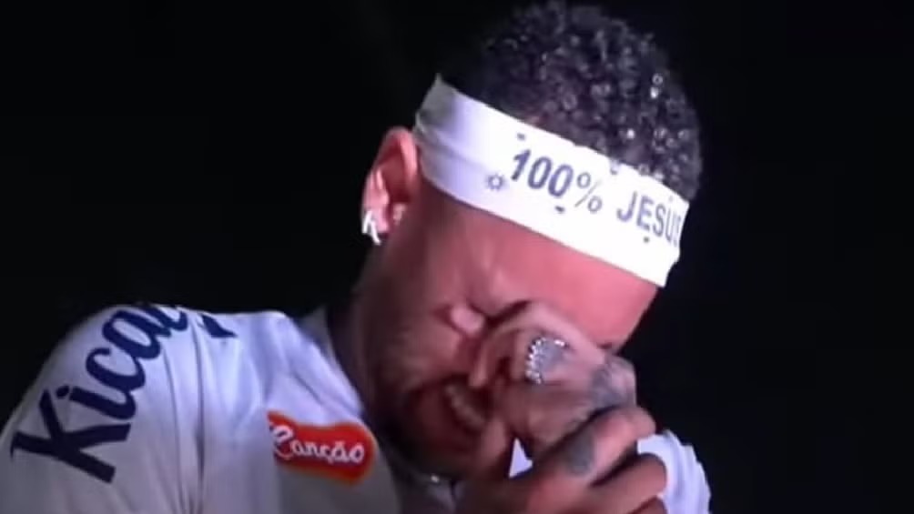 Neymar deja en el aire su continuidad con Santos