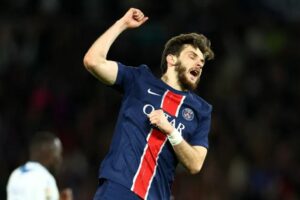 Kvaratskhelia, campeón de Italia y Francia en la misma temporada
