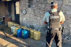11 agentes de la Guardia Nacional detenidos en Guanajuato por extración de huachicol