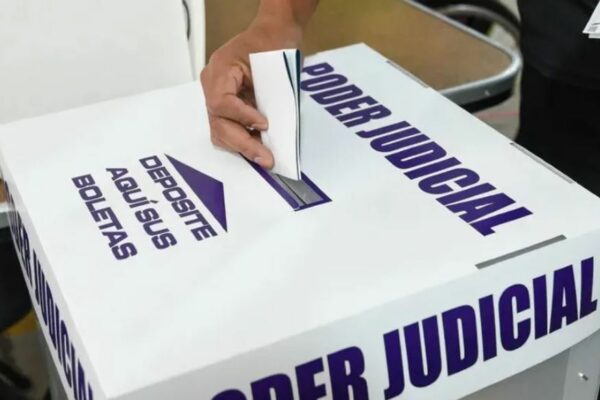 TEPJF confirma acuerdo del INE que prohíbe difusión de “acordeones”