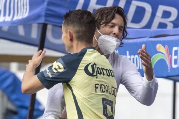 Solari recuerda por qué llevó a Fidalgo a América: “Los entrenadores no olvidan a jugadores con talento”