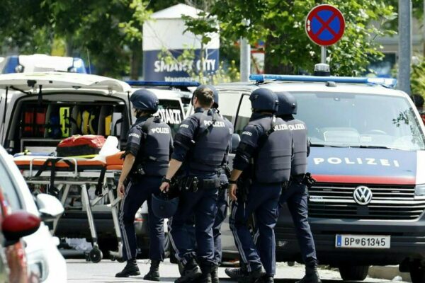 Tragedia en Graz: Tiros en escuela secundaria dejan diez muertos