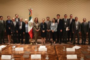 Claudia Sheinbaum se reúne con integrantes del Consejo Empresarial de Canadá