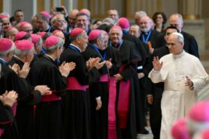 Papa León XIV advierte: “La dignidad humana corre el riesgo de ser aniquilada por algoritmos”
