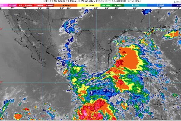 Depresión Tropical Dos gana fuerza en el suroeste del Golfo de México