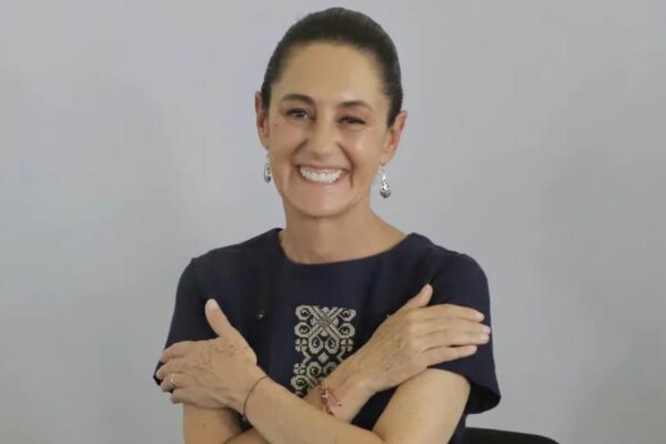 Claudia Sheinbaum celebra que impuesto a remesas en Estados Unidos baje a 1%: “un logro de los paisanos”