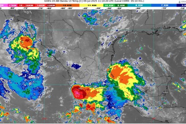 La onda tropical número 10 de desplazará sobre el sur y occidente de México