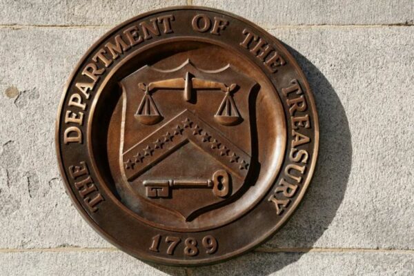 Da Estados Unidos 45 días de gracia a bancos mexicanos señalados de lavar dinero para cárteles