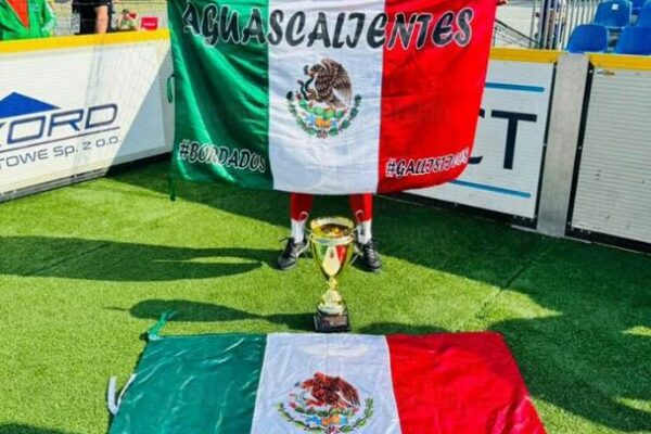 ¡Aguascalentense gana mundial de Street Soccer en Polonia!