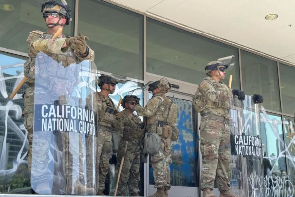 Pentágono retira a dos mil soldados de la Guardia Nacional desplegados en Los Ángeles