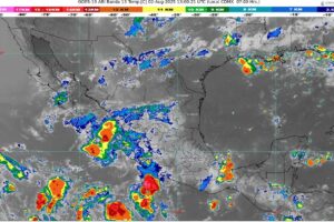 Monzón, ondas tropicales y canales de baja presión desatan tormentas y calor extremo en gran parte del país