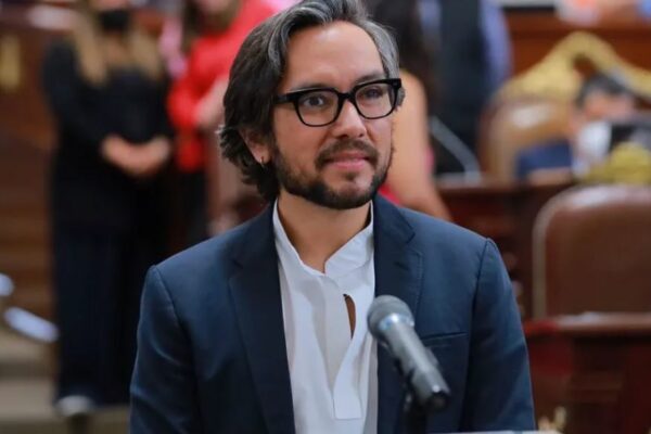 Claudia Sheinbaum propone a Genaro Lozano como embajador de México en Italia