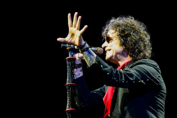 Enrique Bunbury y Andrés Castro entrarán al Salón de la Fama de la música latina