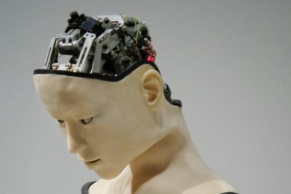 Aseguran que la inteligencia artificial superará pronto a la humana