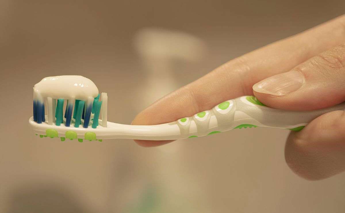 Estudiantes de Puerto Rico crean pasta dental con sargazo para combatir la caries