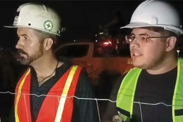 Rescatan a mineros atrapados en Sabinas; todos están fuera de peligro