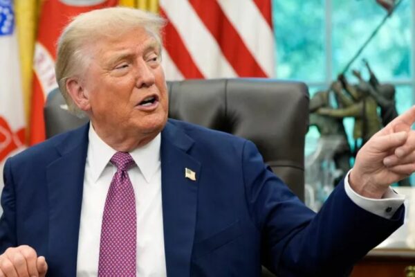 Donald Trump culpa a la izquierda por vîolencîa política y amaga con declarar como terrorista a Antifa