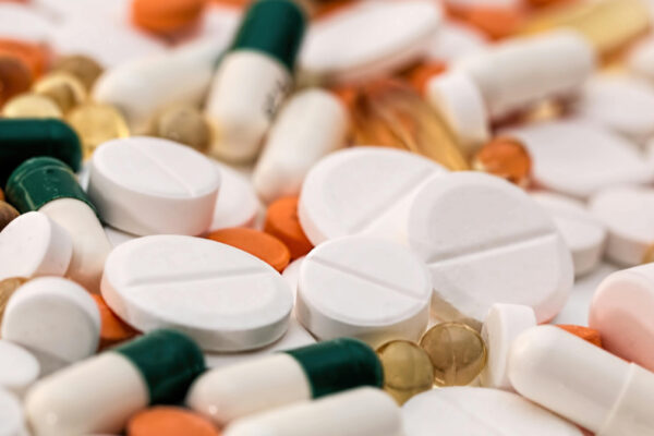 México, entre los cinco países con mayor venta de medicamentos ilegales: Unefarm