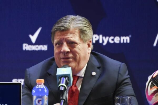 Miguel Herrera presenta su convocatoria para las eliminatorias mundialistas con algunas sorpresas