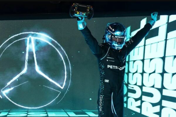 ¡Pilotos para rato! George Russell y Kimi Antonelli seguirán en Mercedes para la temporada 2026
