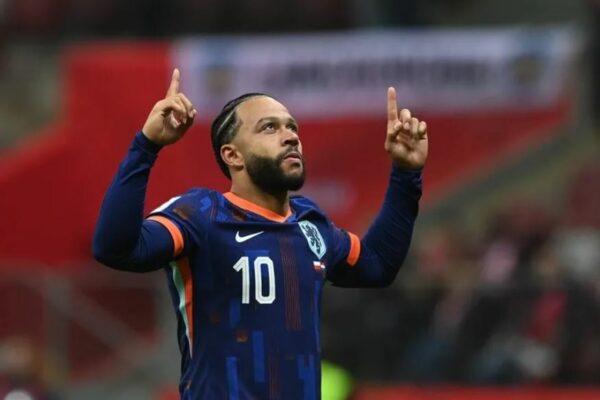 Países Bajos rescató el empate en su visita a Polonia y acaricia la clasificación al Mundial 2026