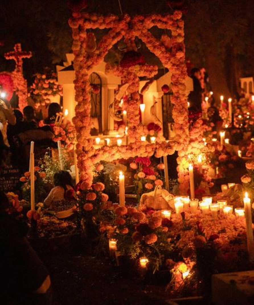 Día de Muërtös en Pátzcuaro: La tradición cobra vida en Michoacán