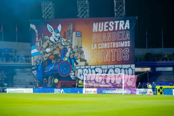 Cruz Azul avanza en las negociaciones para seguir jugando en el Olímpico Universitario