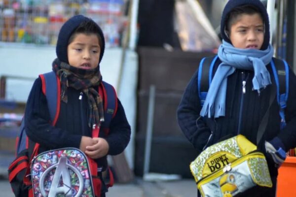 Secretaría de Eeducación Pública suspende clases en algunos estados del país por frente frío