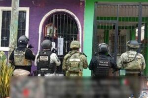 Marina detiene a 54 personas y asegura droga y armas