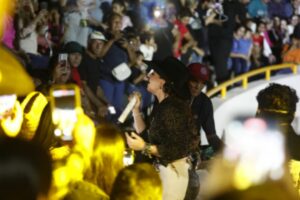 Arranca la cartelera musical en la Expo Feria Ganadera Sinaloa 2025 en Culiacán