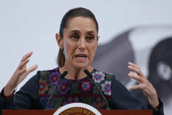 “Se les ha atendido, hay diálogo”; Claudia Sheinbaum sobre bloqueo de transportistas y agricultores