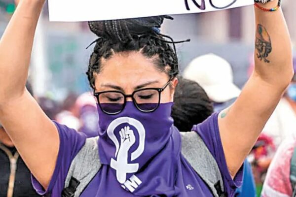 Exigen mujeres alto a la vîolëncîa machista