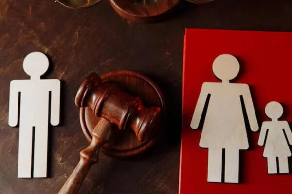 Veracruz bloquea licencias de conducir a deudores de pensión alimenticia