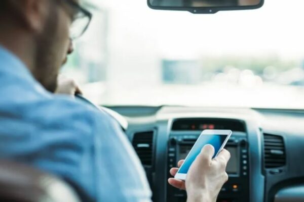 Deudores alimentarios en Veracruz no podrán tramitar licencia de conducir ni volverse a casar por el civil