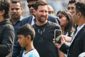 Visita de Lionel Messi a India genera caos y disturbios