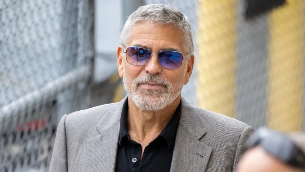 George Clooney anuncia que ya no besará a actrices en sus películas tras pacto con su esposa