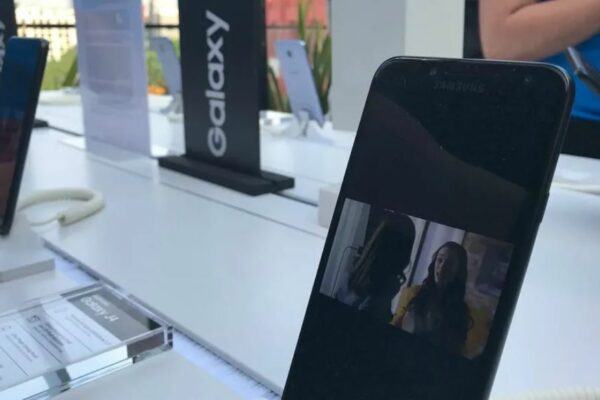 ¡Santa Claus y Reyes Magos regalan smartphones! Tecnología dejará ingresos por 27 mil 747 millones de pesos