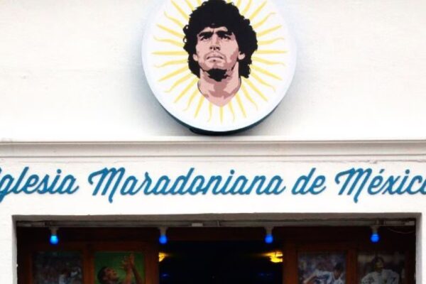 Amenazas apagan la Iglesia Maradoniana en Puebla