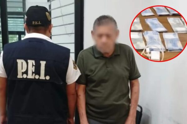 Devuelven 110 mil pesos a viejito de 81 años; extravió mochila el minisúper