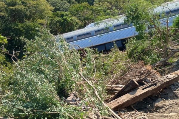 Descarrila tren del Corredor Interoceánico en el Istmo de Tehuantepec