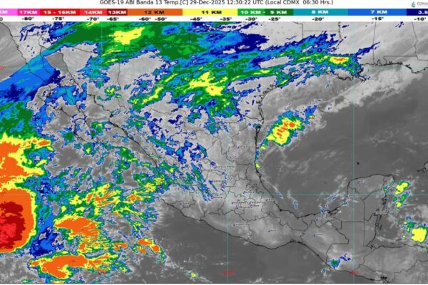 Frente frío 25 azota gran parte del país: lluvias intensas, evento de Norte y posible caída de nieve