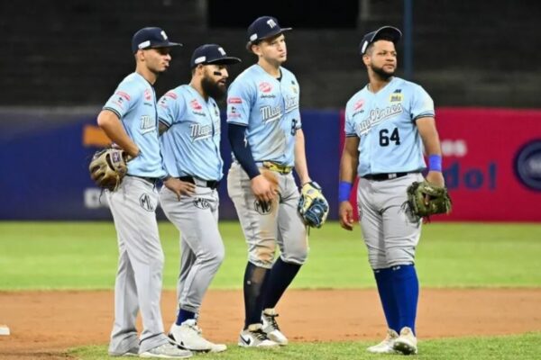Venezuela suspende indefinidamente postemporada de beisbol tras captura de Nicolás Maduro