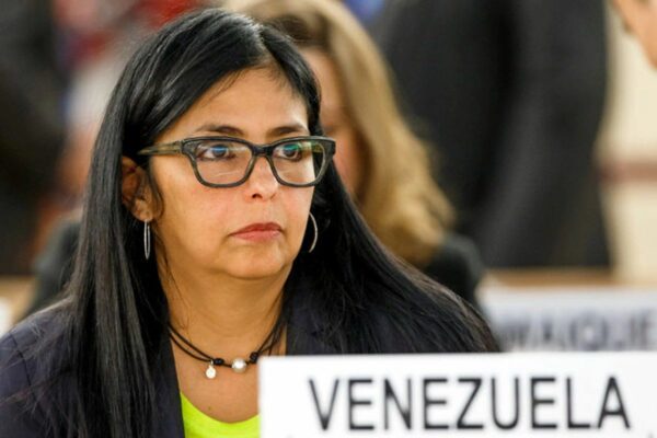 Delcy Rodríguez afirma que hubo combate contra tropas de EU durante secuestro de Maduro