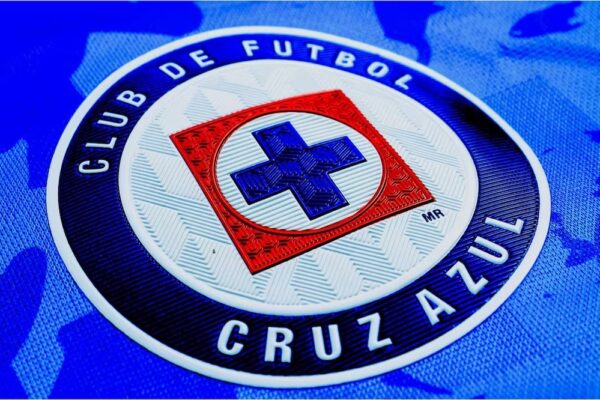 Cruz Azul, el tercer equipo más nómada del futbol mexicano; un grande sin casa fija
