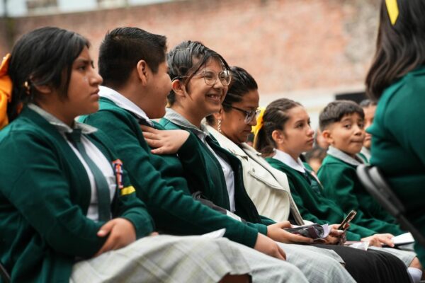 Regresan a clases más de 23 millones de alumnos de educación básica