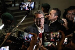 Ricardo Monreal llama a consenso con PT y PVEM para impulsar reforma electoral