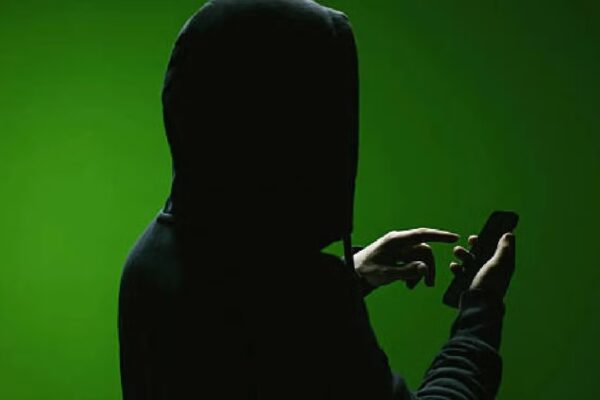 Guardia Nacional advierte sobre ofertas de empleo falsas que llegan por WhatsApp