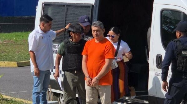 Trabajador queda en libertad tras pasar meses encarcelado por tener el mismo nombre que un secuestrador