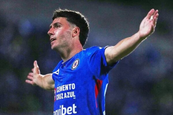 José Paradela recupera su brillo con Cruz Azul en el Clausura 2026