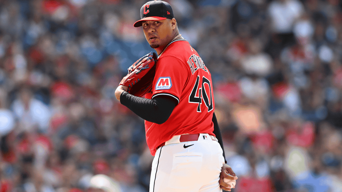 Carlos Hernández, lanzador de la MLB, sufre aparatoso accidente automovilístico